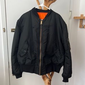 Alpha Industries 1980s Vintage Bomber Jacket